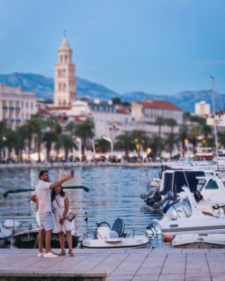 Split is such a charming and romantic city, don't you think?
The stunning Croatian seaside city of Split is the perfect destination for coup